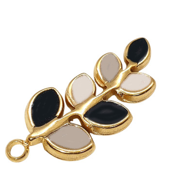 Přívěsek lístečky chirurgická ocel zlatá galvanizace