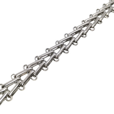 Fine chain with oval eyelets surgical steel