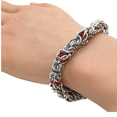 Fine chain with oval eyelets surgical steel