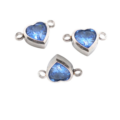 HEART WITH DYED STONE