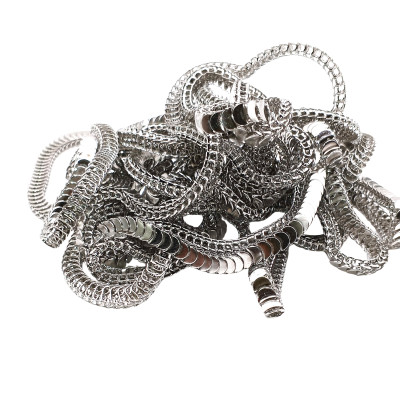 Fine chain with oval eyelets surgical steel