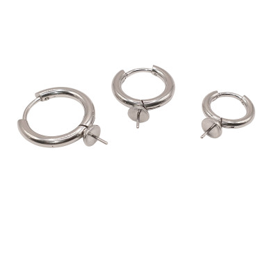 Hoop earrings with vertical or horizontal eyelet
