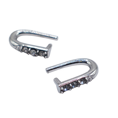 The upper shell is smooth from surgical steel