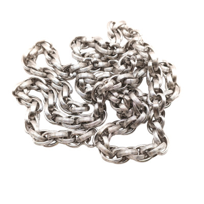 Fine chain with oval eyelets surgical steel