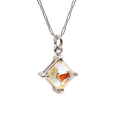 Cloverleaf pendant in two color combinations of surgical steel