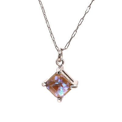 Cloverleaf pendant in two color combinations of surgical steel