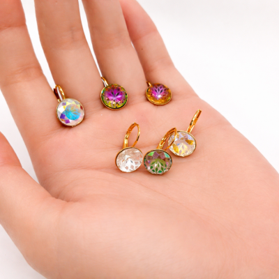 Náušnice s kamenem 10mm chirurgická ocel zlatá 18K galvanizace