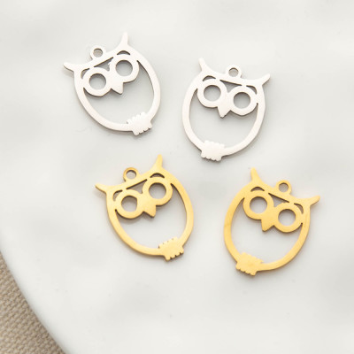 Přívěsek sovička chirurgická ocel dvě barevné varianty