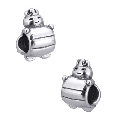 Bead queen of surgical steel