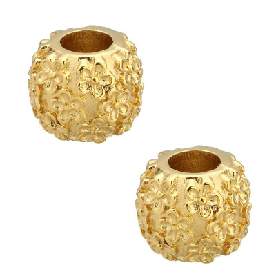 Bead with flowers in two colors