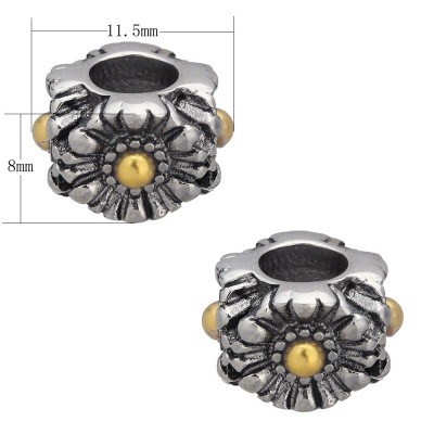 Bead flower in three colors of surgical steel