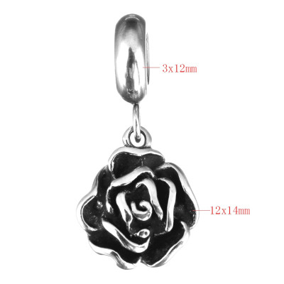 Rose eye pendant in surgical steel