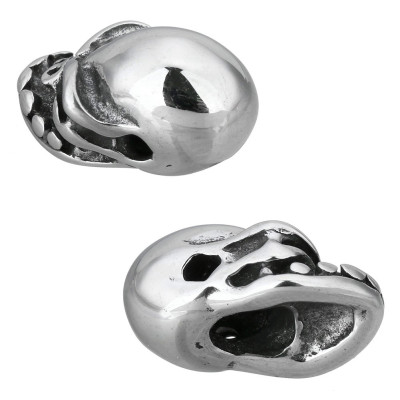 Bead winking surgical steel skull