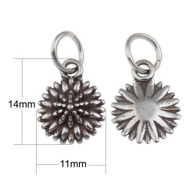 Pendant flower in antique silver patina of surgical steel