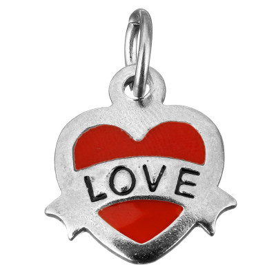 Malé srdce s nápisem LOVE