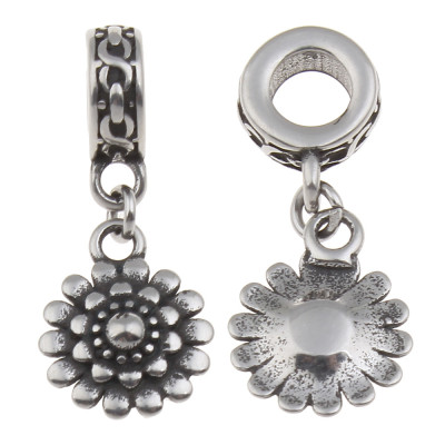 Pendant flower in antique silver patina of surgical steel